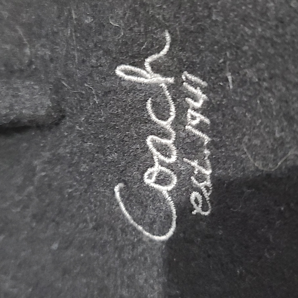 Coach Beret - Picture 2 of 6